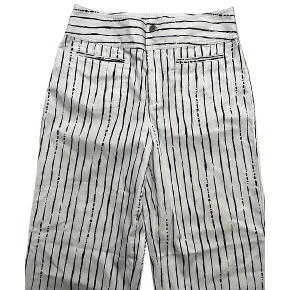 CHICO’S Women’s‎ Black / White Striped Cropped Dress Pants - Plus Size - 1 - Picture 2 of 7